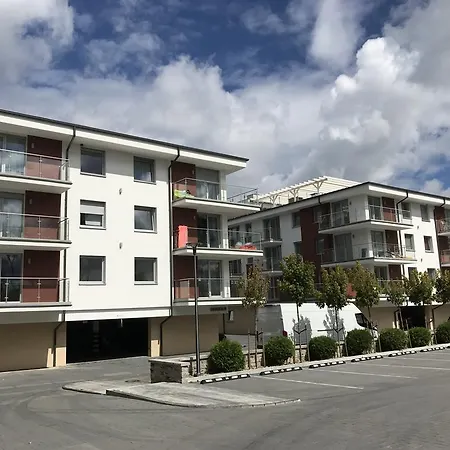 Bialy W Rewalu Апартаменты