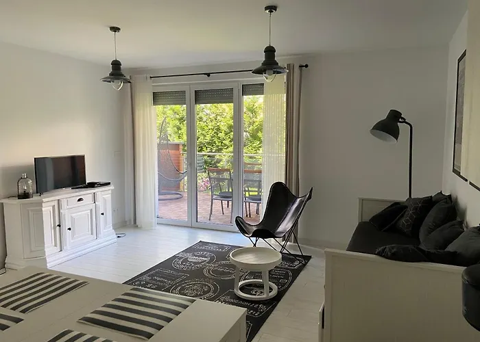 Апартаменты Bialy W Rewalu *