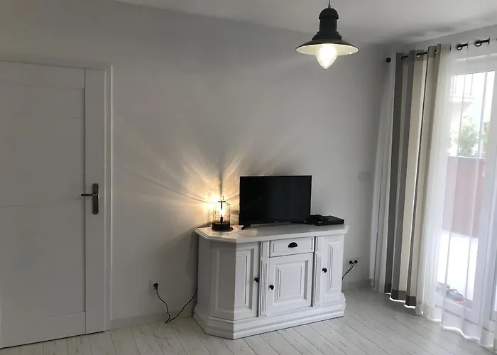 Bialy W Rewalu Апартаменты Реваль